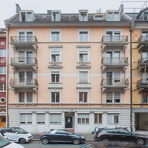 Visionapartments Albertstrasse - Contactless Check-in Apartment Zurich
