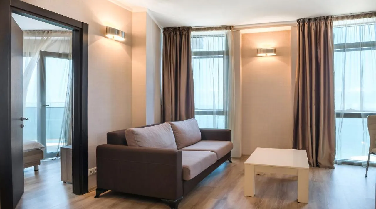 ***  Aparthotel Silk Road Batumi Georgien